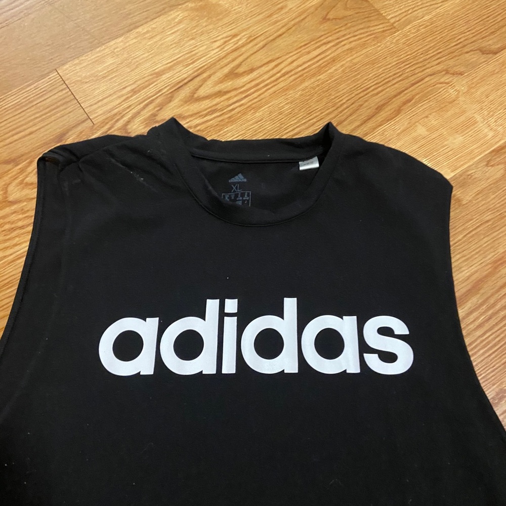 Adidas Muscle tee - Picture 2 of 2